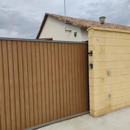 בית נופש Casa Marimonte קוניל דה לה פרונטרה